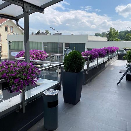 Guenstige Zimmer-Unterkunft Zimmer Mit Gemeinschaftsbad Lörrach Buitenkant foto