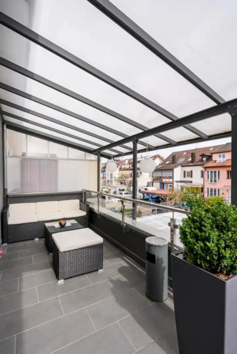Guenstige Zimmer-Unterkunft Zimmer Mit Gemeinschaftsbad Lörrach Buitenkant foto